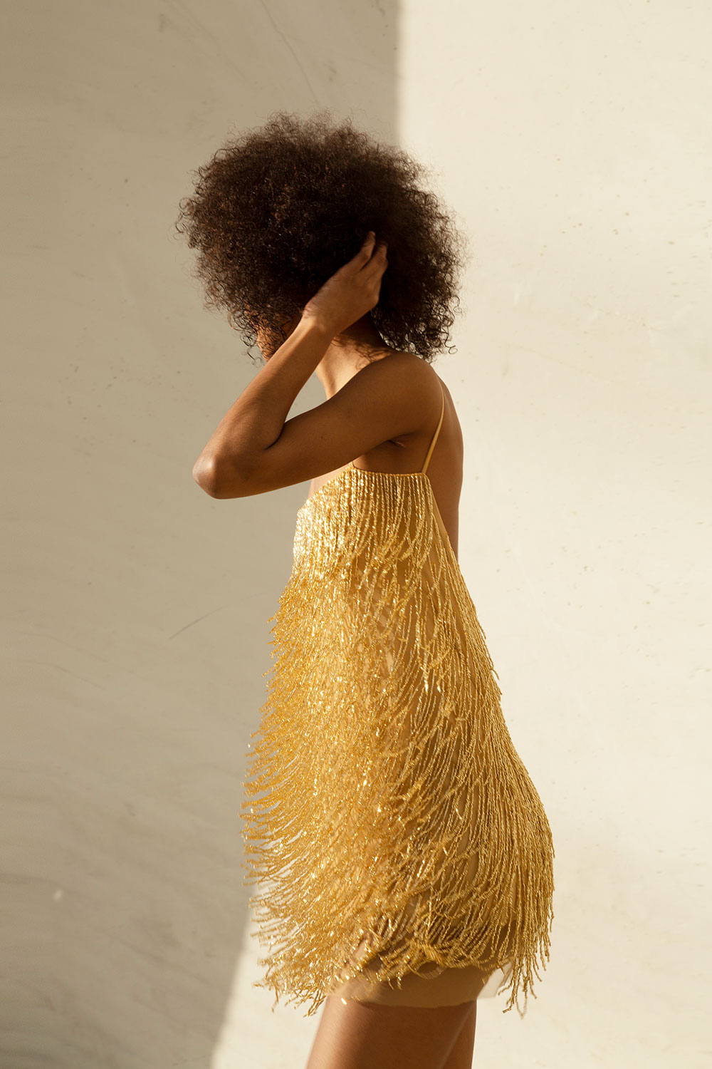 GOLD_CRYSTAL_DRESS2